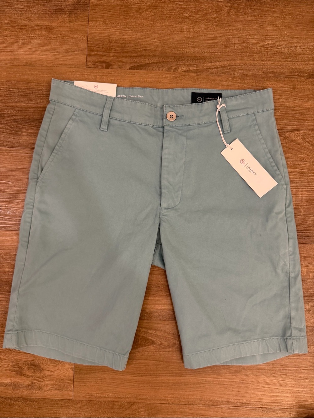 NWT AG Adriano Goldschmied Griffin Tailored Shorts 29 Light Blue Stretch Chino